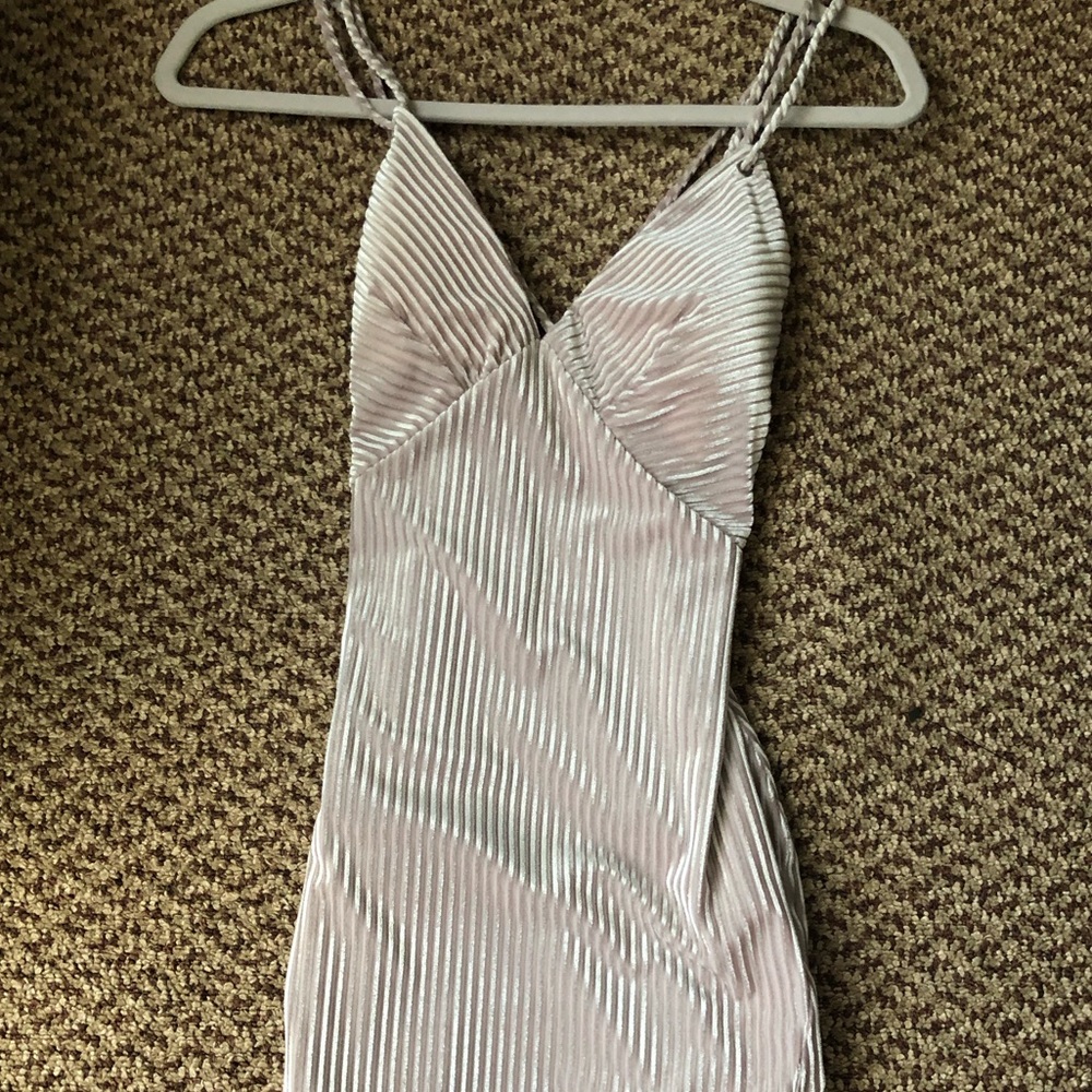 Velvet material midi dress